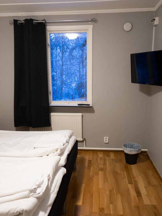 Hostel Skogsglaentan Storuman Exterior foto